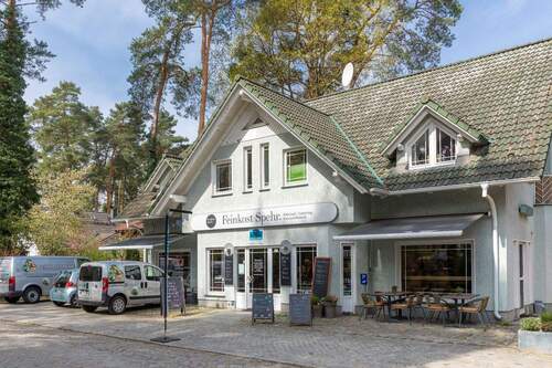 Gebäudeansicht - 7 Zimmer Mehrfamilienhaus, Wohnhaus in Michendorf