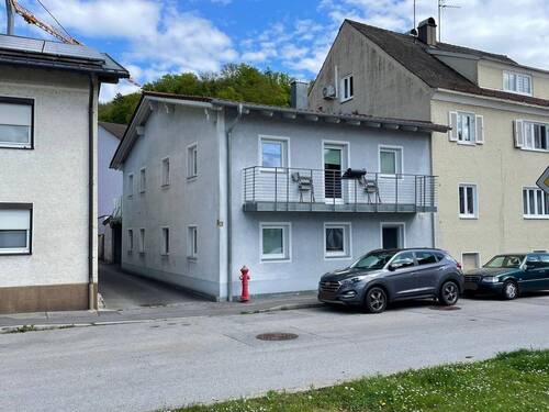Hausansicht.jpg - Hochwertige 3-Zimmer-Wohnung in Deggendorf