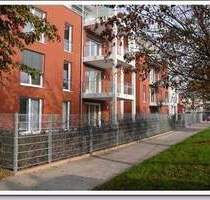 Provisionsfrei: 3,5-Zimmer-Wohnung mit Parkett, 2 Bädern, Keller. Mit Garten oder Balkon - Bad Säckingen