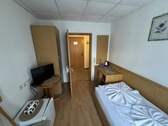Einzelzimmer - 