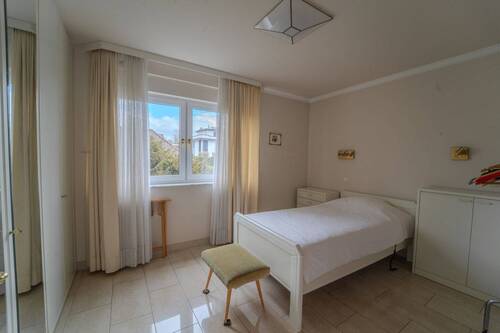 Schlafzimmer - Etagenwohnung mit 158,00 m&sup2; in Wiesbaden zum Kaufen