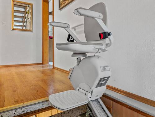 Treppenlift - Werz Immobilien - 