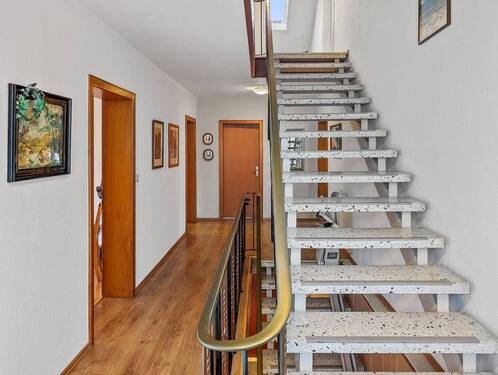 Flur - Werz Immobilien - 