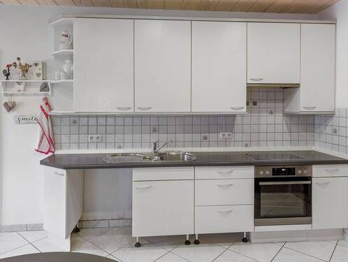 Küche - Werz Immobilien - 7 Zimmer Einfamilienhaus in Biedenkopf