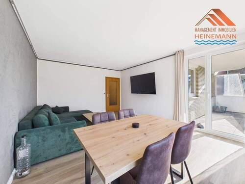 Wohnzimmer - 3 - 2 Zimmer Etagenwohnung in Cuxhaven