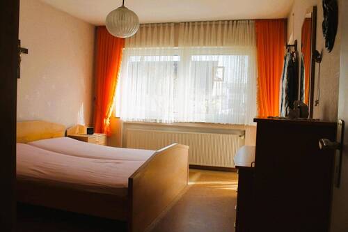 Schlafzimmer EG - 