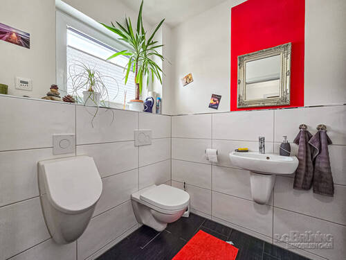 Gäste-WC im EG - 