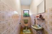 WC EG - 