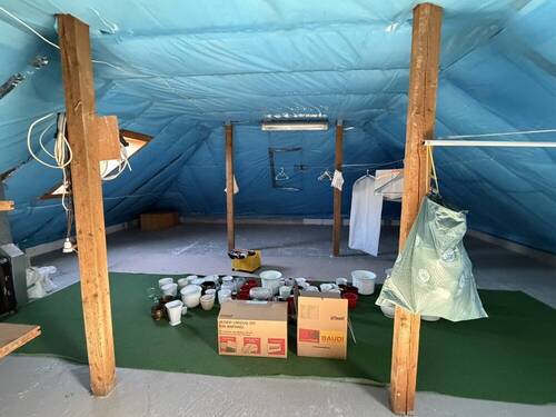 ausbaufähiges Dachgeschoss (2) - 