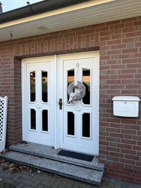 Eingang - 4 Zimmer Einfamilienhaus in Varel