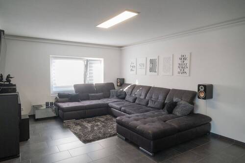 Wohnzimmer - 7 Zimmer Einfamilienhaus zum Kaufen in Nottuln