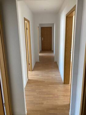 Diele - 4 Zimmer Etagenwohnung zur Miete in Hagenow