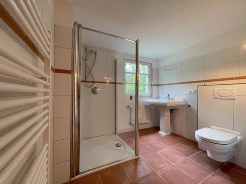 Modernes Duschbad - Souterrain - 