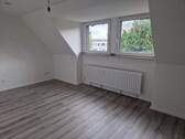 Schlafzimmer - 2 Zimmer Etagenwohnung zur Miete in Duisburg