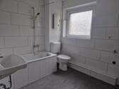 Badezimmer - Etagenwohnung mit 45,10 m² in Duisburg zur Miete