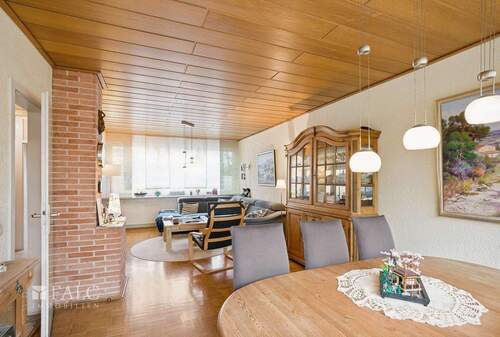 Wohnzimmer - 4 Zimmer Reihenmittelhaus zum Kaufen in Köln