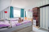 Schlafzimmer 1 - 