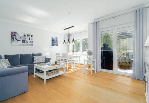 Wohnbereich - Top möblierte 3-Zimmerwohnung - 1.100,00 EUR Kaltmiete, ca.  74,00 m² Wohnfläche