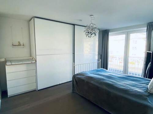 Schlafzimmer - 2 Zimmer Etagenwohnung in München