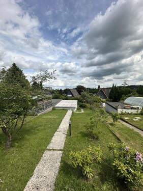 18. Blick von der Terrasse - 