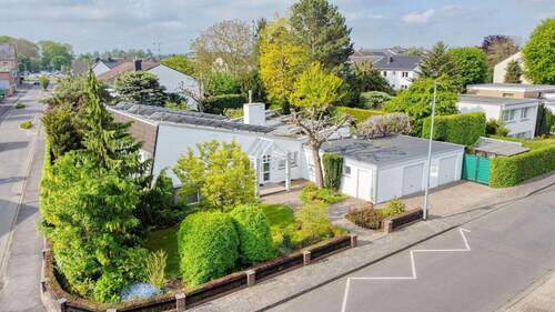 Titelbild - 8 Zimmer Einfamilienhaus zum Kaufen in Erftstadt