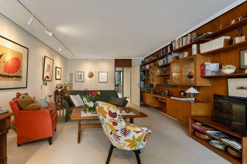 Wohnzimmer - Charmante Eigentumswohnung in Erkrath-Unterfeldhaus mit idealem Grundriss, Loggia & Stellplatz