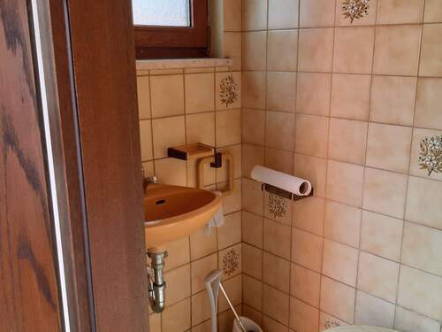 EG - Gäste WC - 