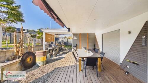 Terrasse hinterm Haus - 