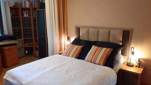Schlafzimmer/Arbeitsraum - 