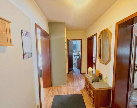 Flur - 2 Zimmer Etagenwohnung zum Kaufen in Bad Breisig