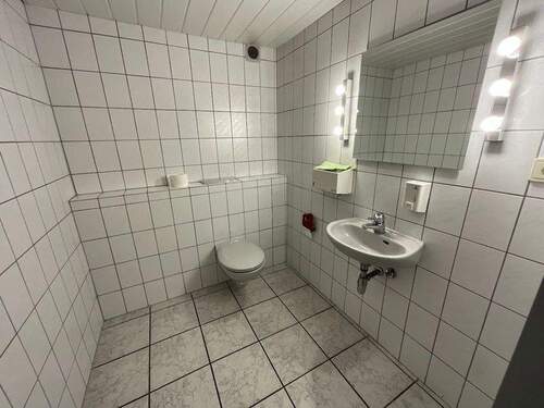 behinderten gerechtes WC - 