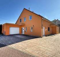 Modernes Einfamilienhaus mit Einliegerwohnung - Juwel im Neubaugebiet 