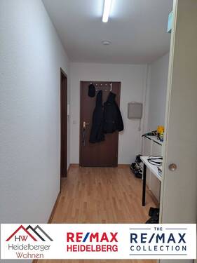 Flur Bild 2 von 2 - 3 Zimmer Etagenwohnung zum Kaufen in Heidelberg