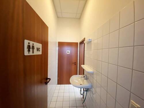Sanitärbereich mit 2 WC´s - 
