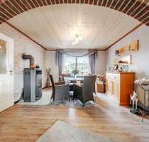 Charmantes Einfamilienhaus mit Garten, Terrasse und Doppelgarage in ruhiger Lage von Emden-Jarßum