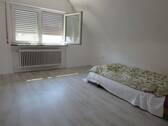 DG: Zimmer 2 - 