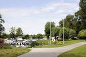 Anglerheim und Liegeplätze.JPG - 