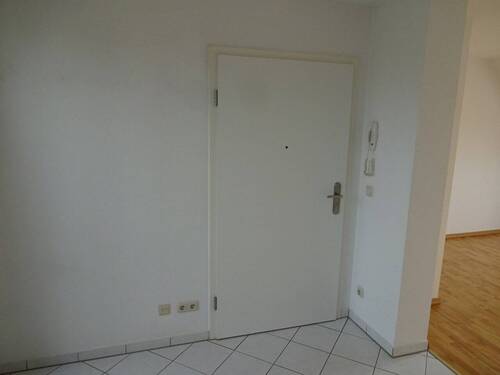 Flur - Etagenwohnung mit 36,60 m² in Zwickau zur Miete