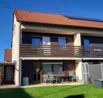 +++Nersingen, DHH, Garage, 102 m² Wfl., wunderschönes Grundstück+++