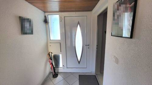 Eingangsbereich - Doppelhaushälfte mit 102,00 m² in Nersingen zum Kaufen