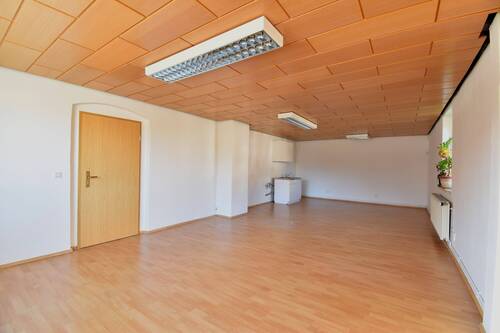 Arbeitsraum - Büro mit 55,00 m&sup2; in Burkhardtsdorf zur Miete