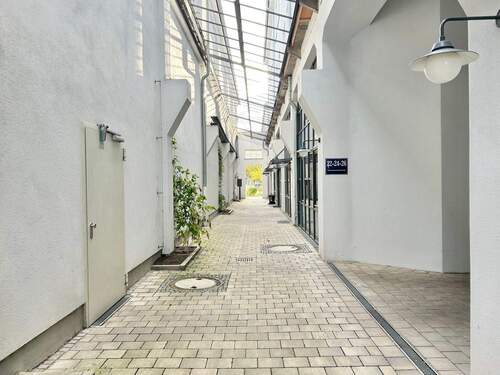 Eingangsbereich Ansicht 1 - 2 Zimmer Etagenwohnung zur Miete in Nürnberg