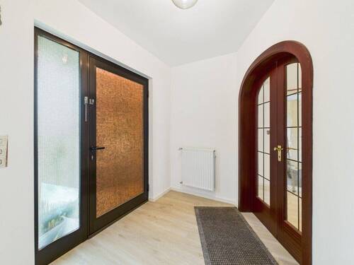 Eingang - 4 Zimmer Doppelhaushälfte in Germering