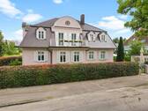 Bild 1 - Stilvolles Stadthaus in zentraler Lage mit vielen Details u. Provisionsfrei!