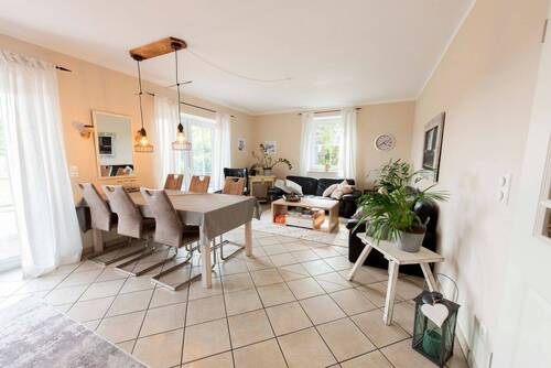 Wohn - und Essbereich - 