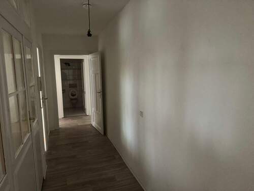 03flur.jpg - 3 Zimmer Etagenwohnung in Görlitz