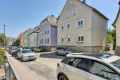Haus & Straße v. N-W - 