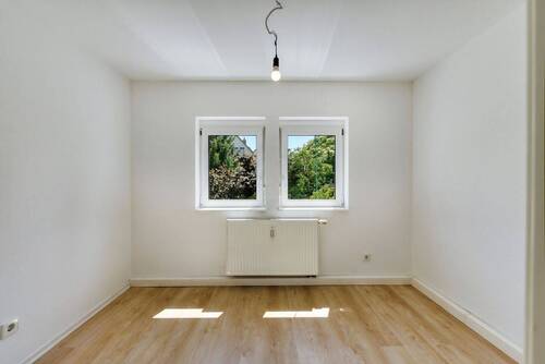 Esszimmer - 4 Zimmer Etagenwohnung zur Miete in Stuttgart