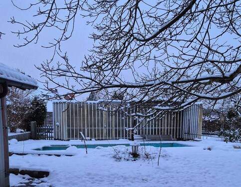 Pool aus Beton - 5 Zimmer Einfamilienhaus in Lüneburg