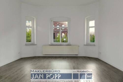 Wohnzimmer - 2 Zimmer Etagenwohnung zur Miete in Greiz